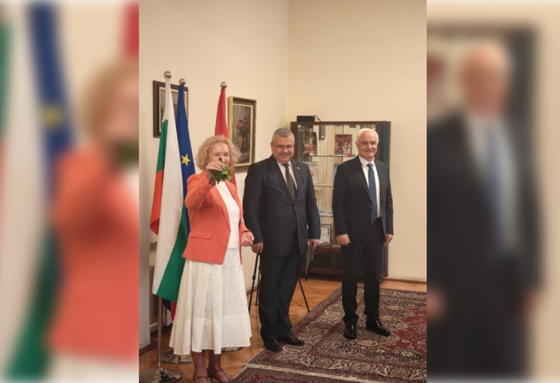 Shkolla e së dielës “Hristo Botev” në Tiranë tashmë është nën kujdestarinë e Ambasadës Bullgare