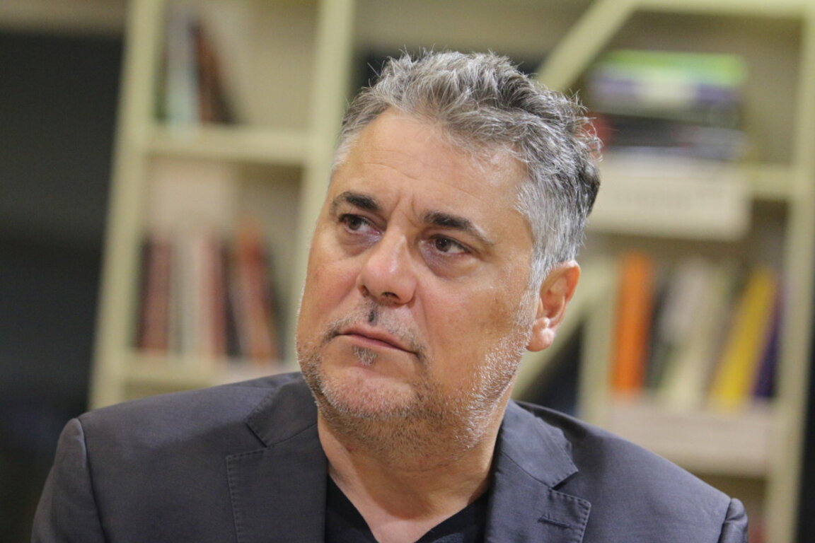 Спомен за Алек Попов: Между хумора и дълбоката истина