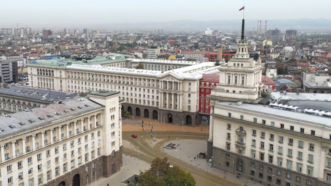 Правната комисия ще обсъди промени в Изборния кодекс, в т.ч. за 100% машинен вот