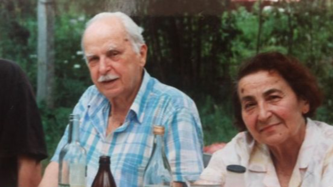 Адресите на любовта - д-р Петър Дертлиев и съпругата му Петя