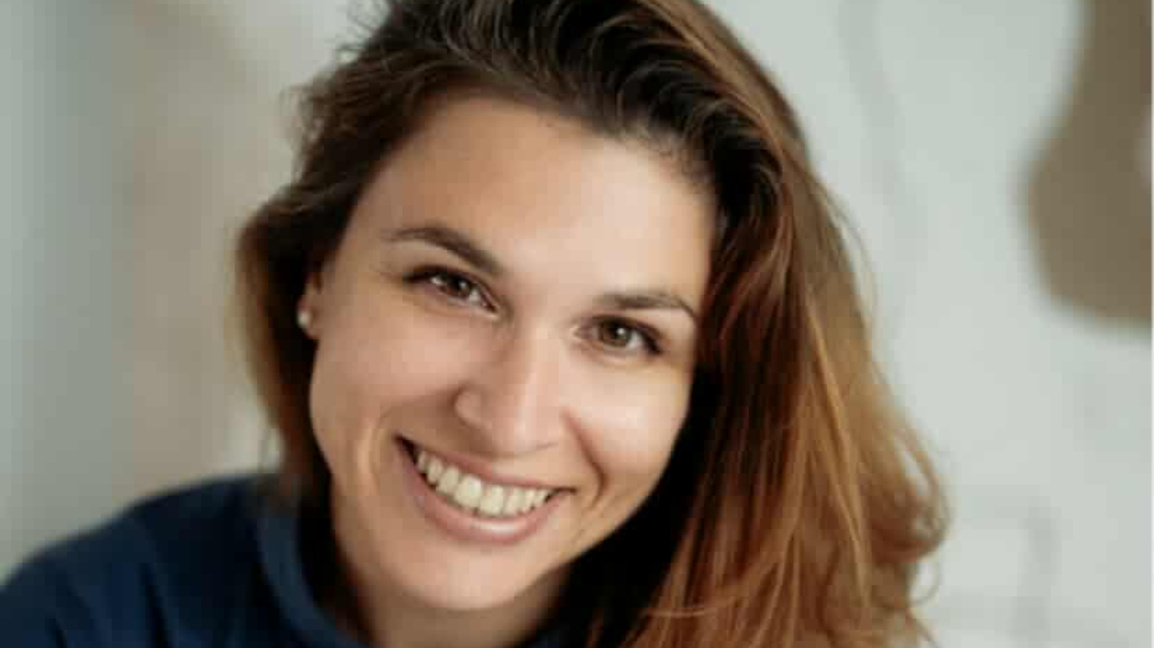 Светломира Стоянова