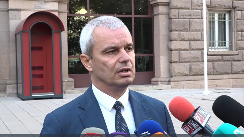 Κωσταντίν Κωσταντίνοφ