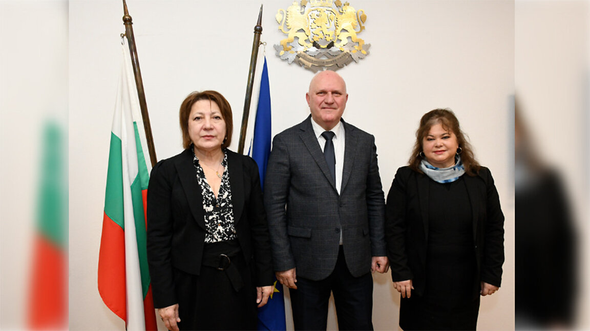 Se considera reanudar el intercambio de estudiantes y científicos entre Bulgaria y Cuba