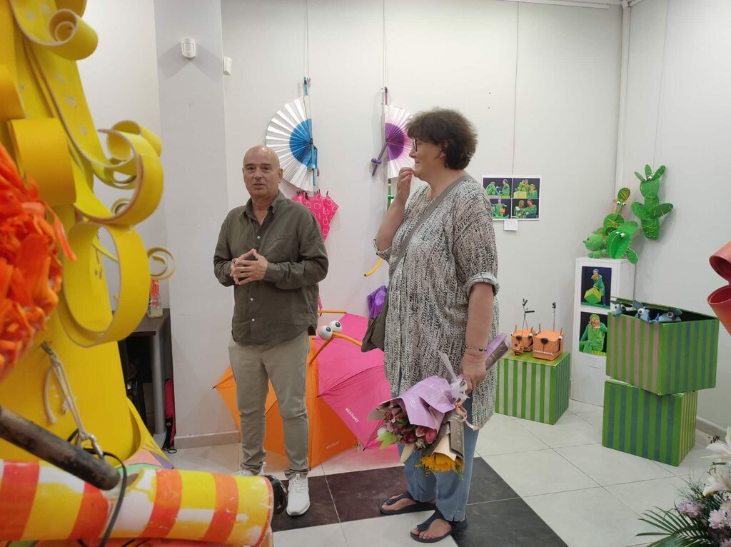 Откриха изложбата "Ханна и куклите" в Морското казино