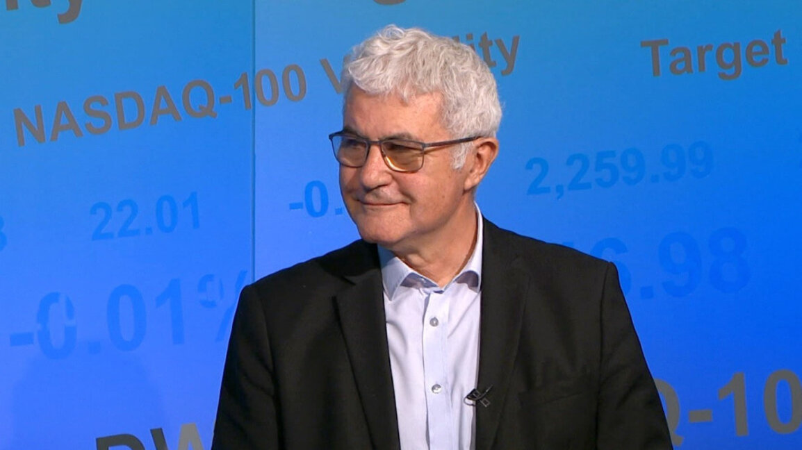 Валентин Кънев: "Лукойл" трябва да продължи да функционира, иначе ще има болезнени последствия