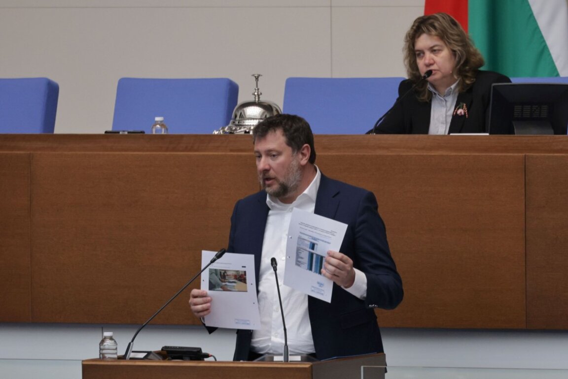 Изпълнителният директор на "Информационно обслужване" Ивайло Филипов