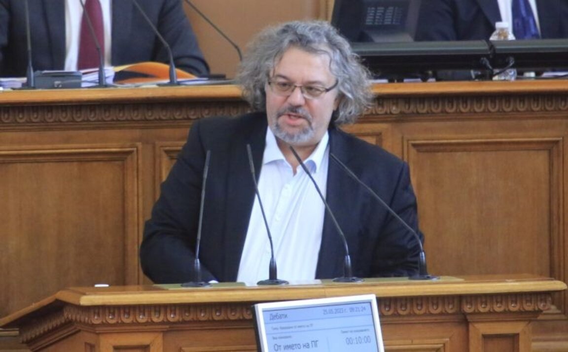"Домакинството" ни на ЮНЕСКО в Париж е загуба на престиж
