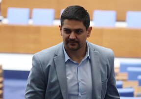 МЕЧ в готовност да обсъди мотиви за вот на недоверие с "Възраждане"
