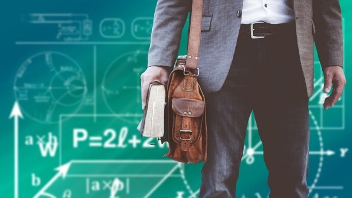 Среща във финансовото министерство по казуса за заплащането в университетите