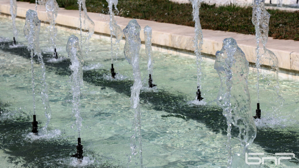 Жълт код за горещо време в 21 области