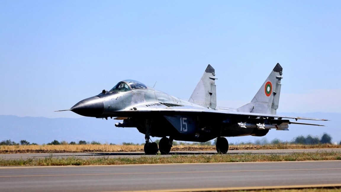 "Граф Игнатиево" в очакване на F-16. Какво свършихме?