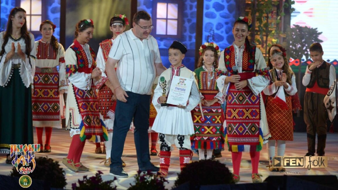 Вълнуваща първа вечер на ПИРИН ФОЛК - САНДАНСКИ 2024