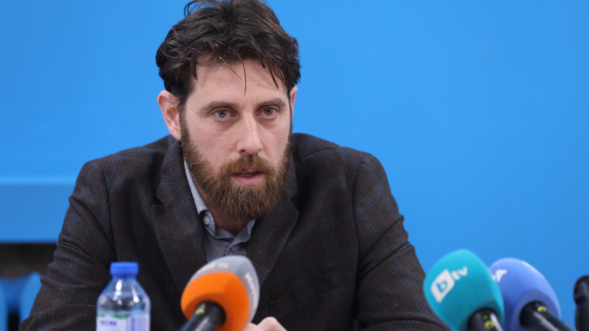 Изпълнителният директор на БАБХ Ангел Мавровски говори на брифинг в Централното управление на агенцията -16 март 2026 г.