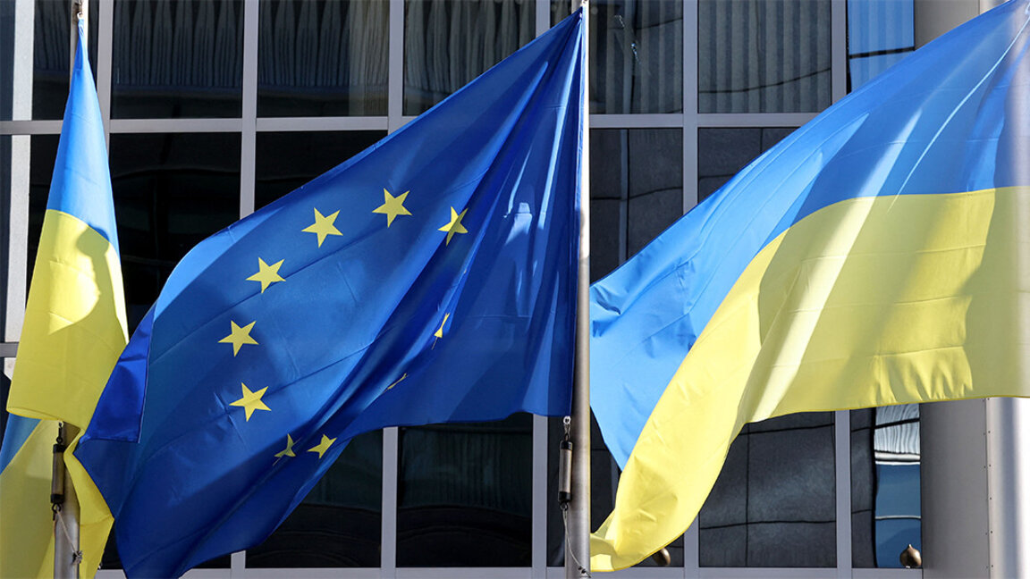 Komisioni Evropian kërkon fillimin e negociatave me Ukrainën dhe Moldavinë, Komisioneri Evropian për Zgjerim - Maqedonia e Veriut të pranojë ndryshimet në kushtetutën e saj