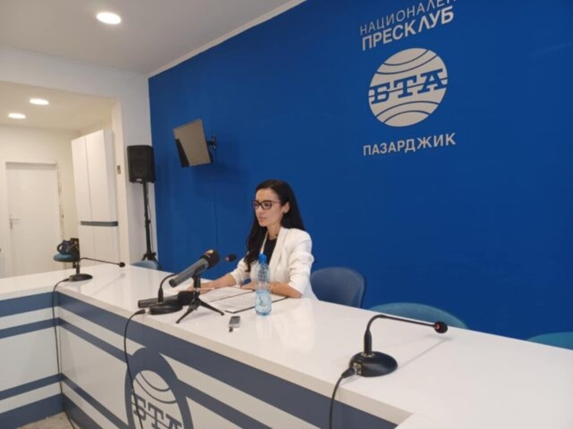 Работих във враждебна среда, да напусна поиска кметът на Пазарджик