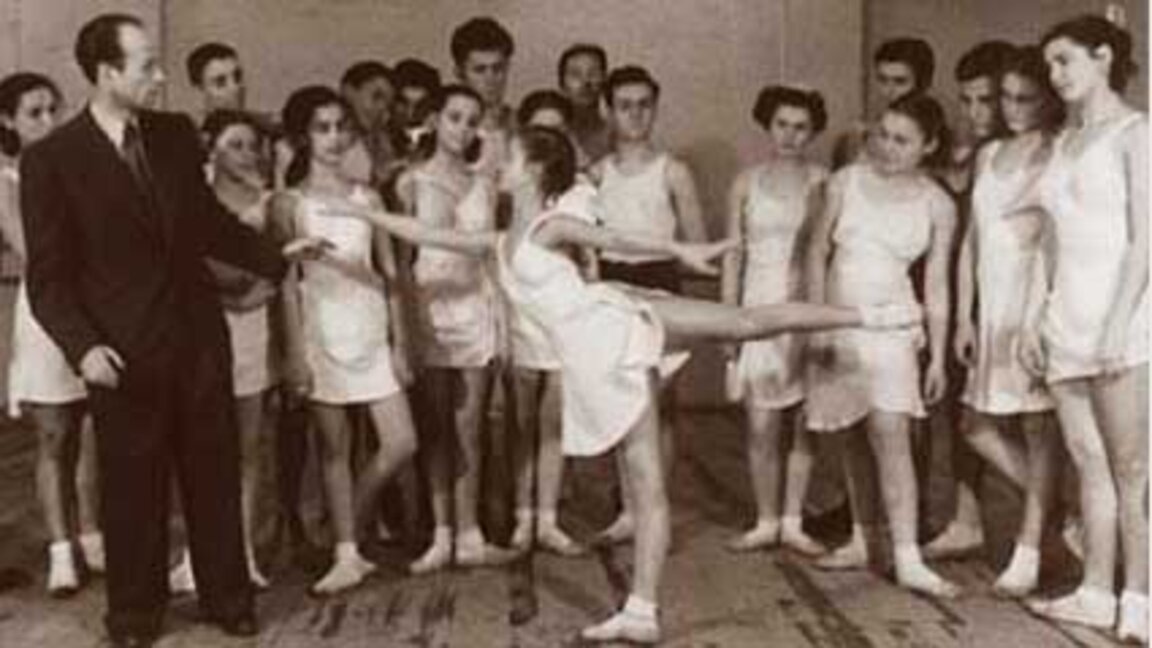 Анастас Петров и негови възпитаници