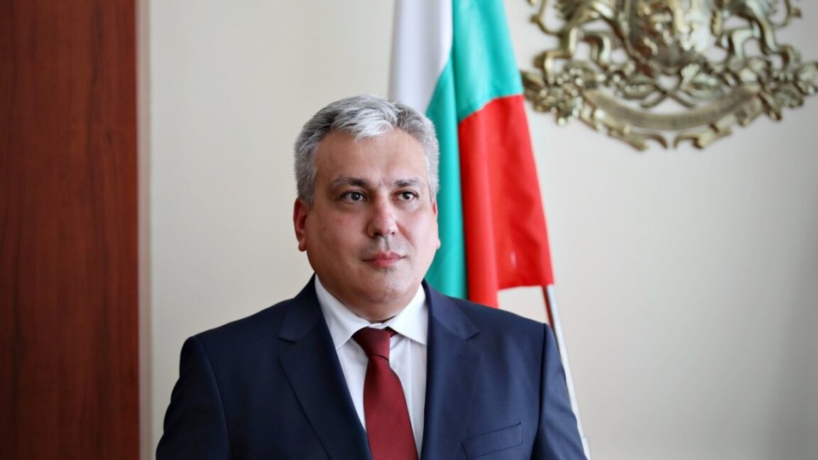 Doc. Atanas Atanasov