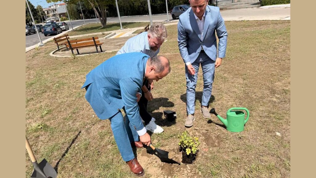 “The Rose Garden” – a new symbol of friendship between Kazanlak and Didymoteicho