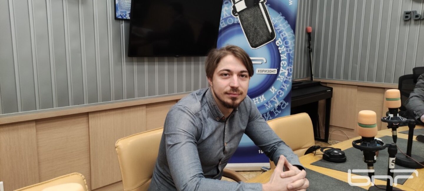 Марио Русинов
