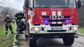 Напълно изгасен е пожарът в бургаската община Средец