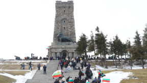Започва реставрацията на паметника на връх Шипка