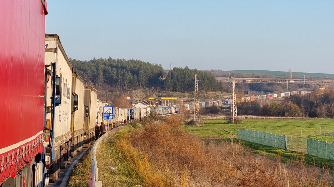 Kapitan Andreevo ve Lesovo’da Türkiye yönündeki yük aracı trafiği yoğun