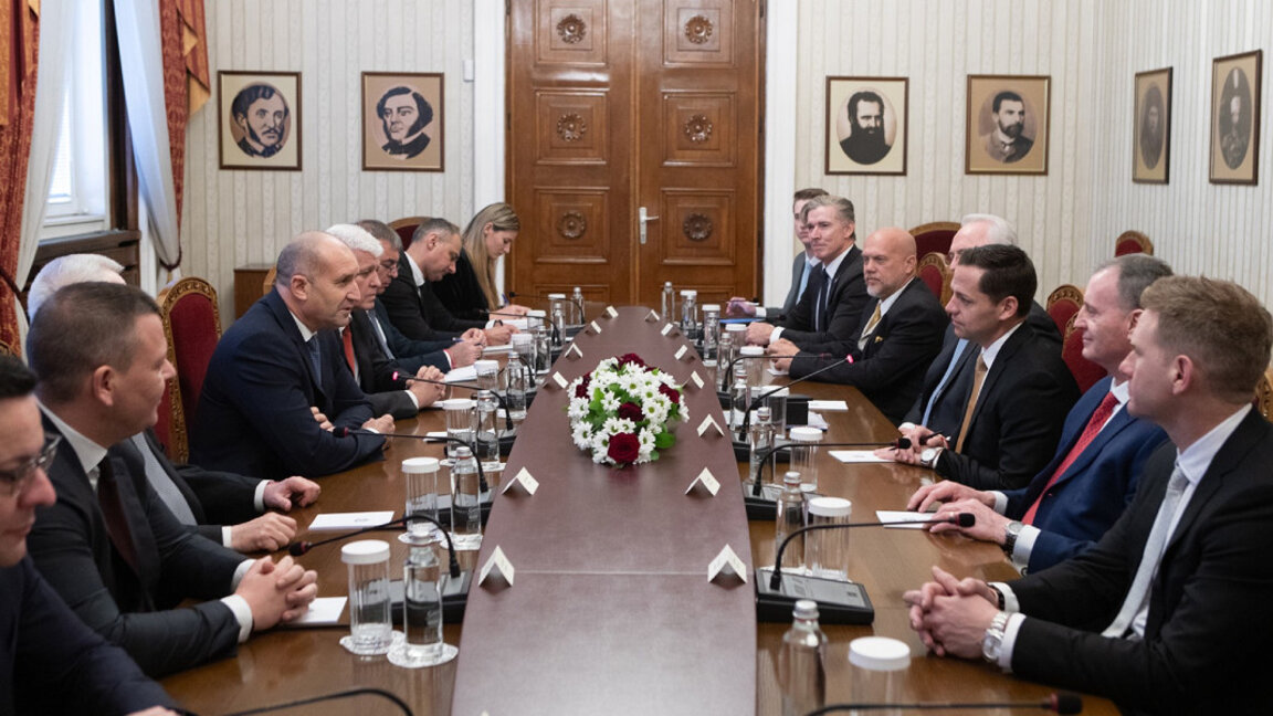 Bulgarian President discusses cooperation in defence with leading US companies