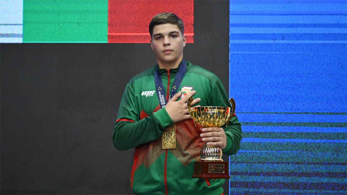 Presiyan Genov a devenit campion european la box pentru elevi, la Budva