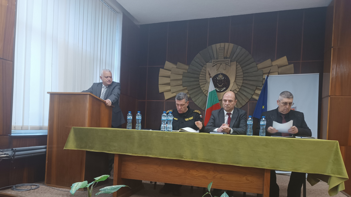 Министър Дечев проведе работна среща с ръководния състав на ОДМВР – Перник