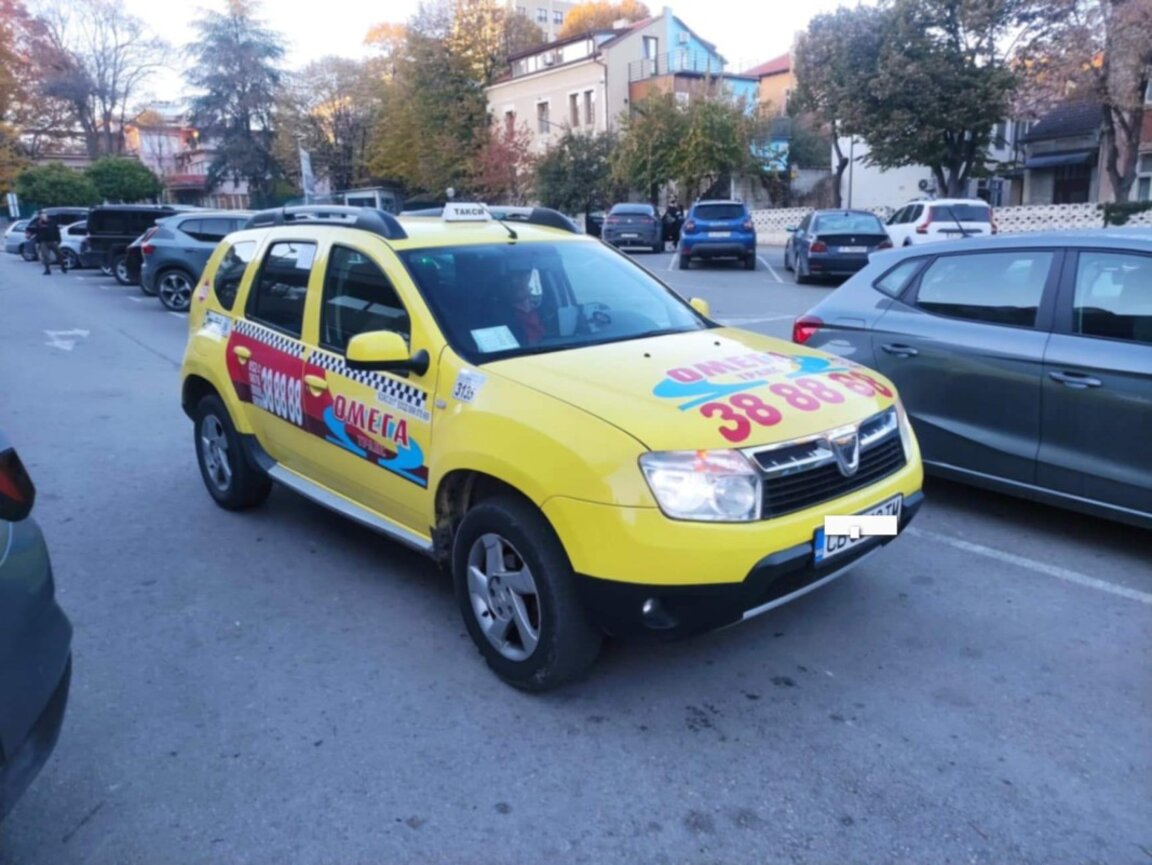 Таксиметров шофьор: "Гражданската отговорност" се вдига с над 100%, поне да включва автокаско