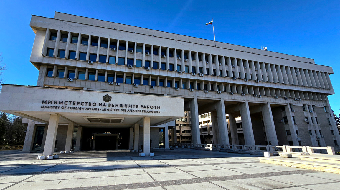 МВнР: България осъжда атаките на Иран срещу неговите съседи