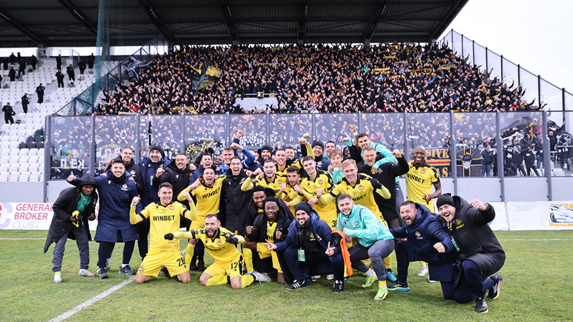 El club de fútbol Botev Plovdiv celebra sus 113 años con un baile benéfico
