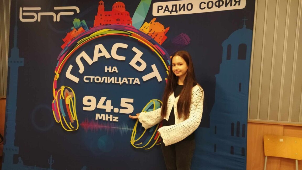 Никол Стефанова представя новата си песен "Моята мечта"