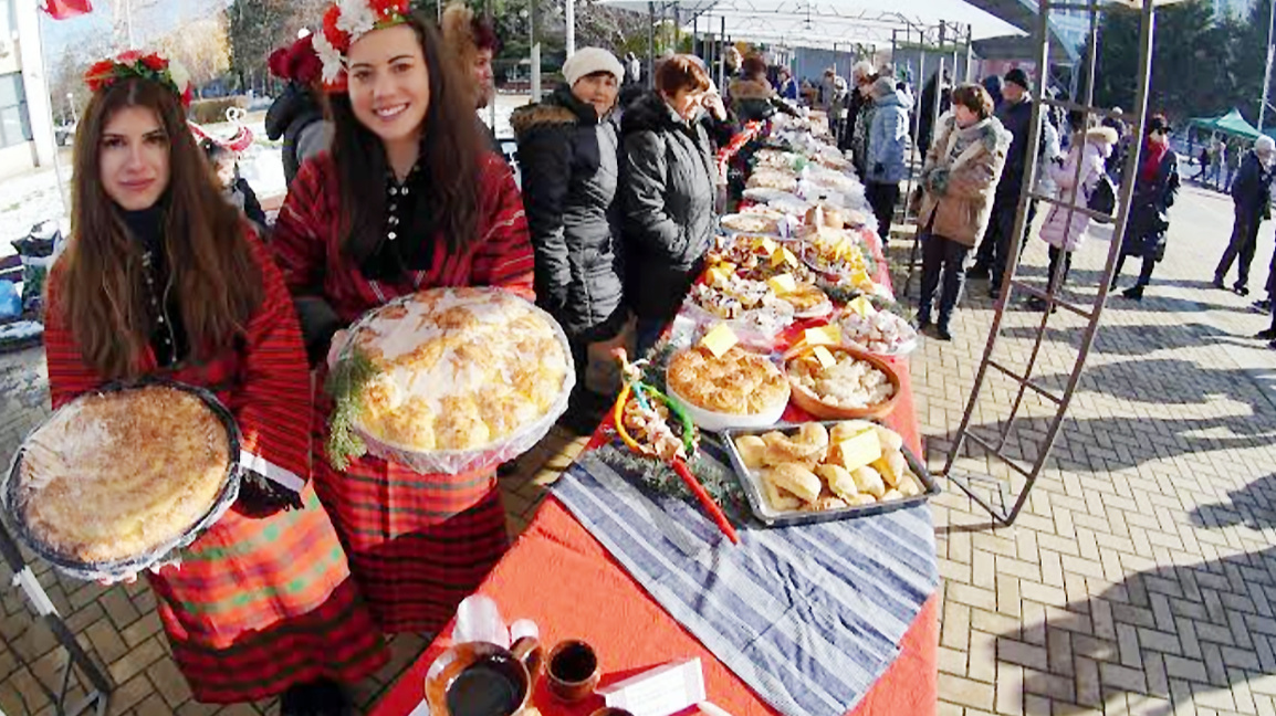 Dimitrovgrad'da "Noel Sofrası" festivali başladı