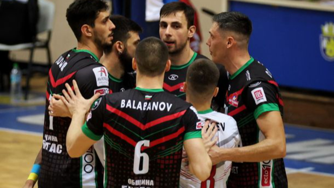 Нефтохимик победи ЦСКА с 3:1