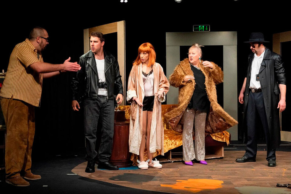 Любов, ревност и истина в Сатиричния театър