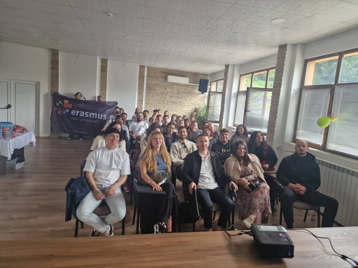 Младежи от 7 държави посетиха Белица