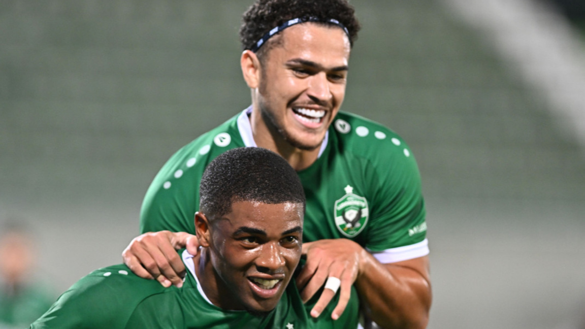 Лудогорец надви Ференцварош в първия мач