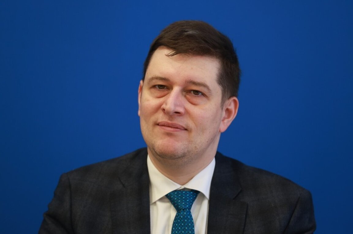 Милен Митев