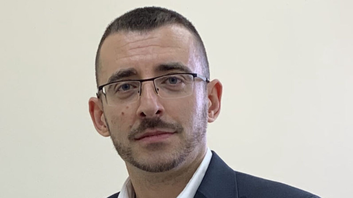От радиоефира до върховете в медицината: Среща с проф. Юлиан Ананиев