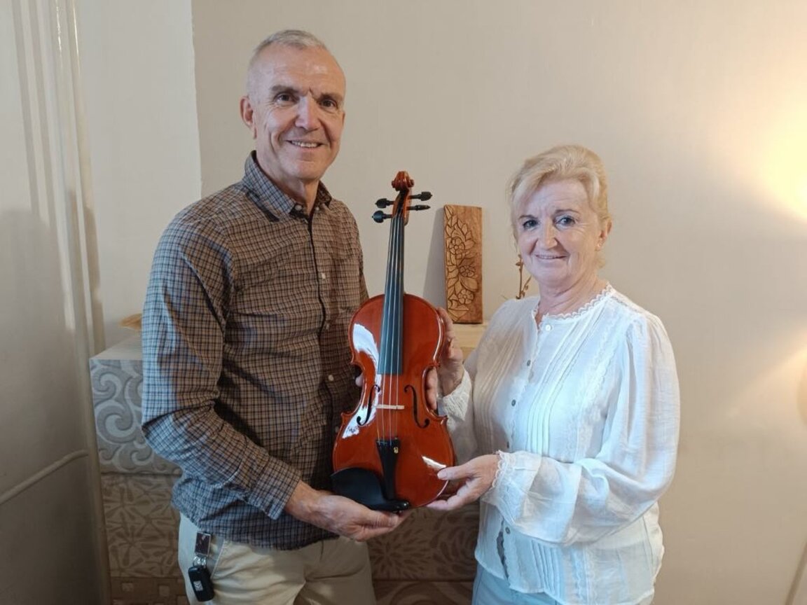 Недовършена цигулка на легендарен казанлъшки лютиер ще просвири за първи път тази година