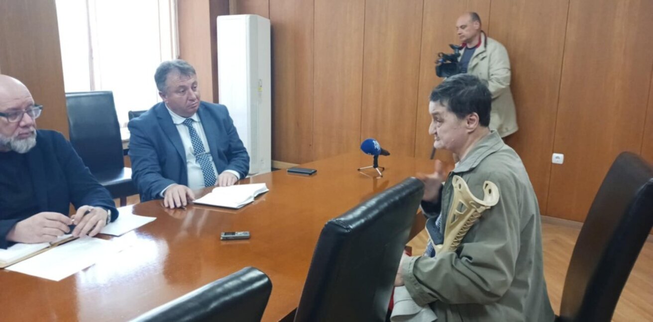 Кмете, а моята улица?