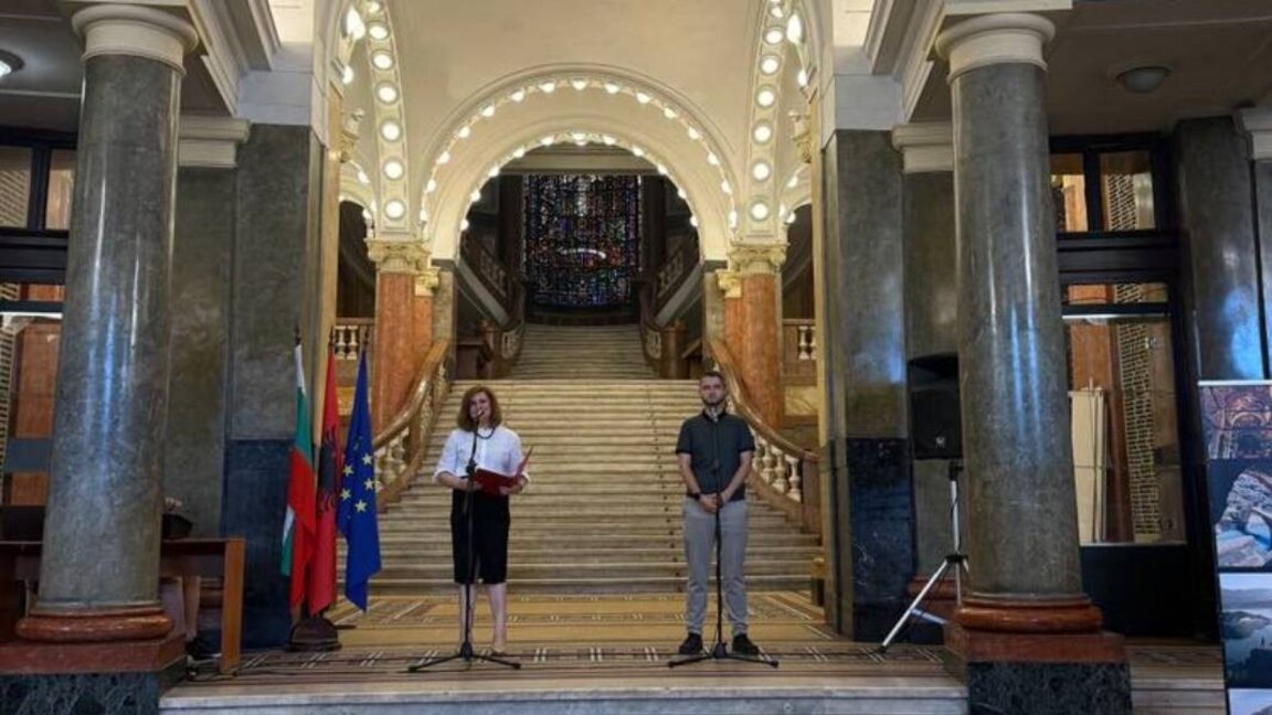 Ambasadorja Inid Milo dhe fotografi Nikollaj Shabarkov