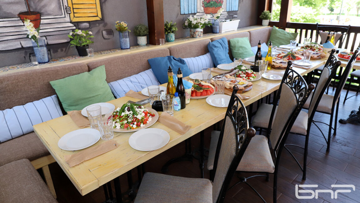 Протест на ресторантьорите от Варна затваря кръстовището пред сградата на общината утре