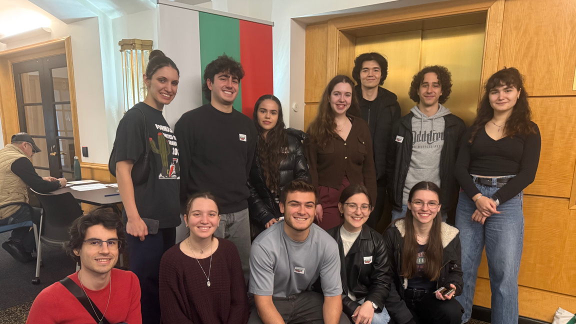 Bulgarian students in Harvard vote on 19 April 2026