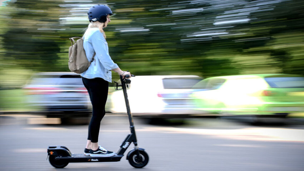 Abgeordnete heben Mindestalter für Fahrer von E-Scootern an
