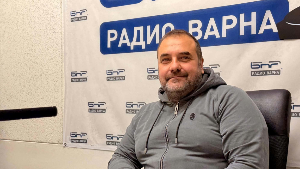 Психолог: Да забраниш телефона на детето е като да вървиш срещу времето