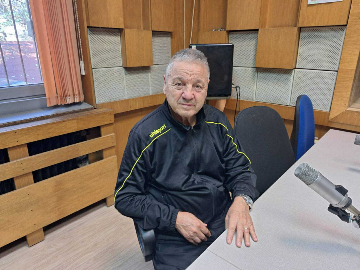 Петър Зехтински обича да играе за другите