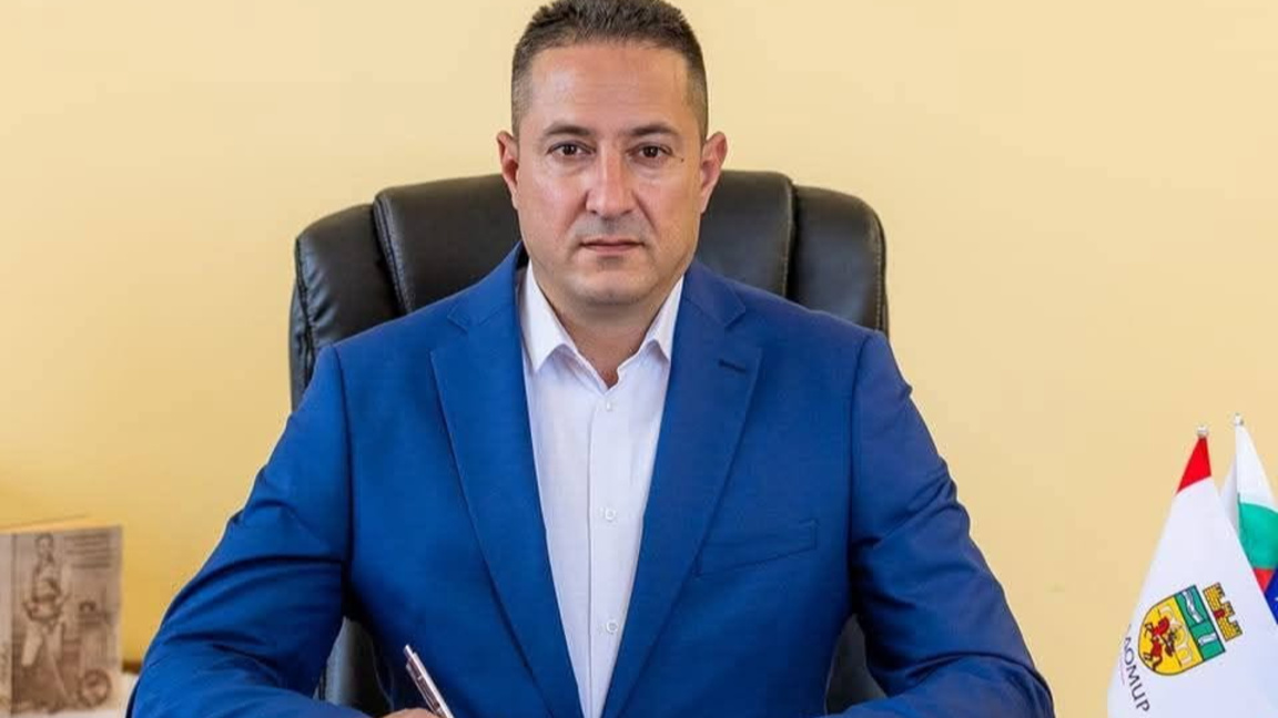 Кметът на Радомир Кирил Стоев