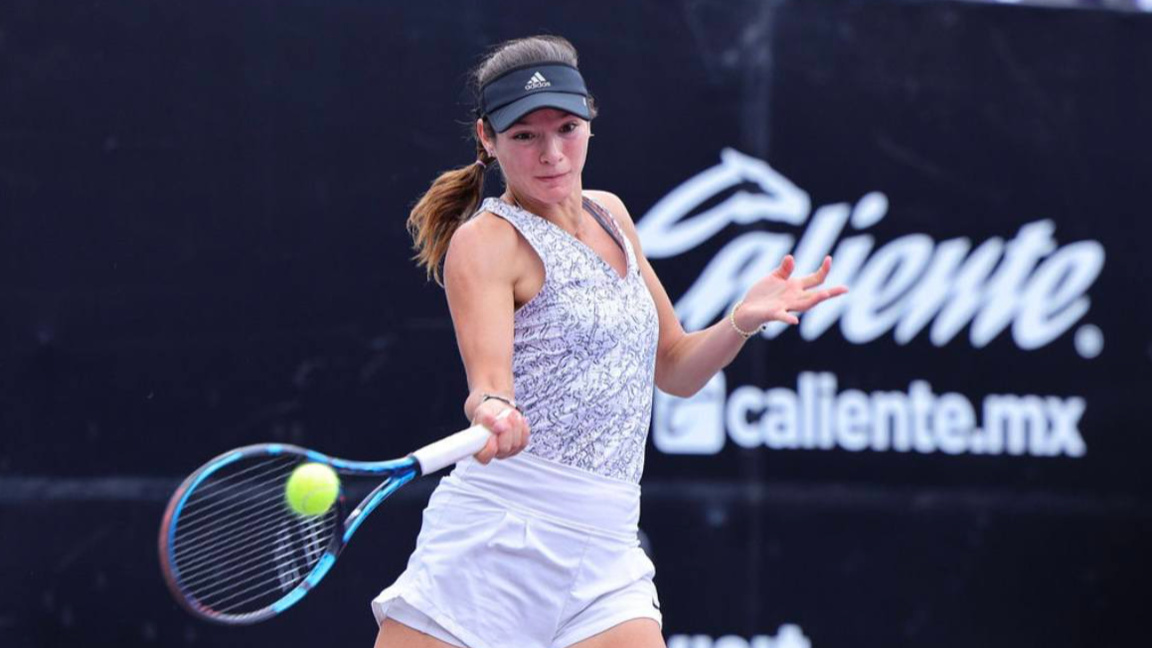 Лиа Каратанчева тенис